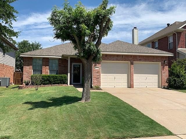 1st image of 2876 Grandview Dr
