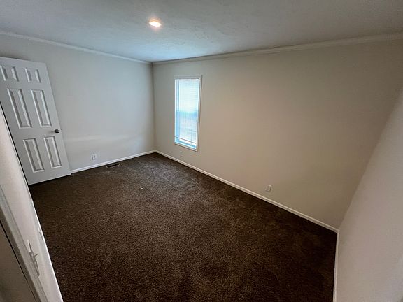 4th image of 316 Kingsbrook #190