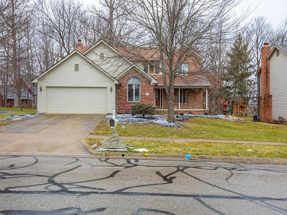 2nd image of 622 Timberview Dr