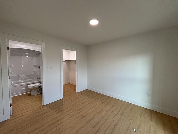 5th image of 124 Wallace Ave
