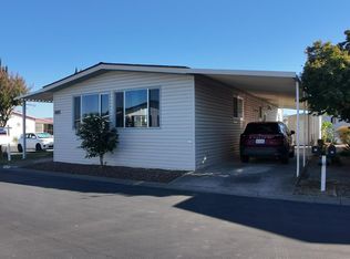 92 Bainbrook St, Sacramento, CA 95828