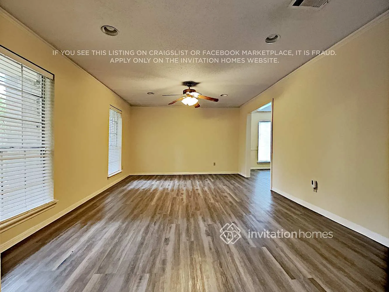 5910 Theall Rd Houston, TX 77066 — Photo 4