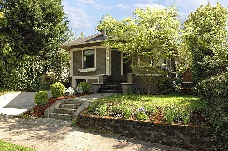 2nd image of 4536 2nd Ave NE
