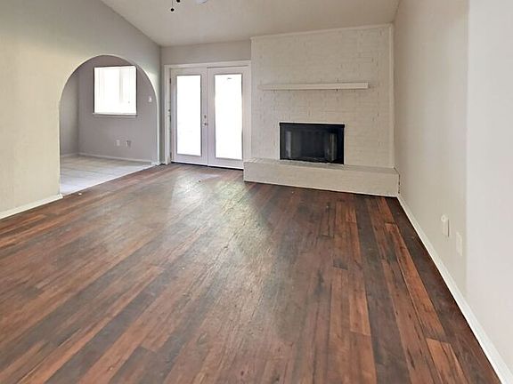 4th image of 2809 Shadylake Ct