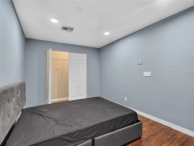 465 Rio Grande Ln — Photo 16