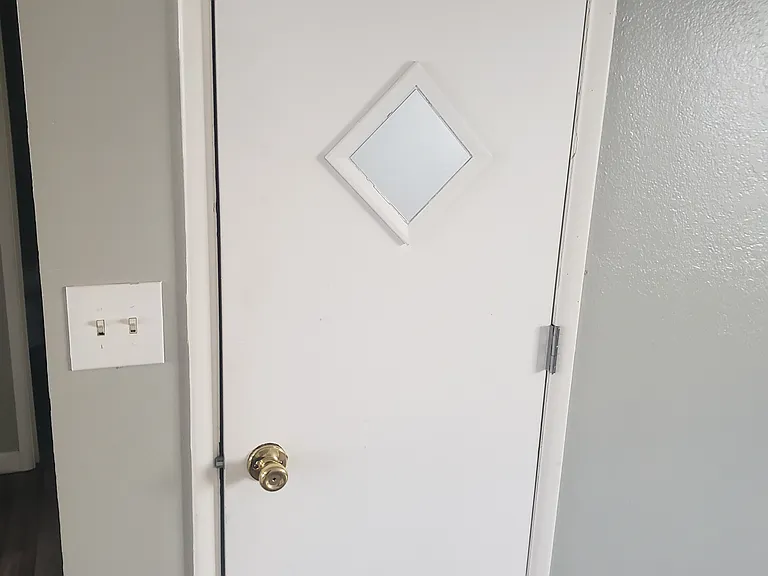 532 N Bunn St #6 — Photo 6