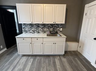 1009 George Pl #2F, Utica, NY 13501