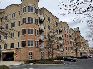 2116 Windsor Park Ct #78, Englewood, NJ 07631