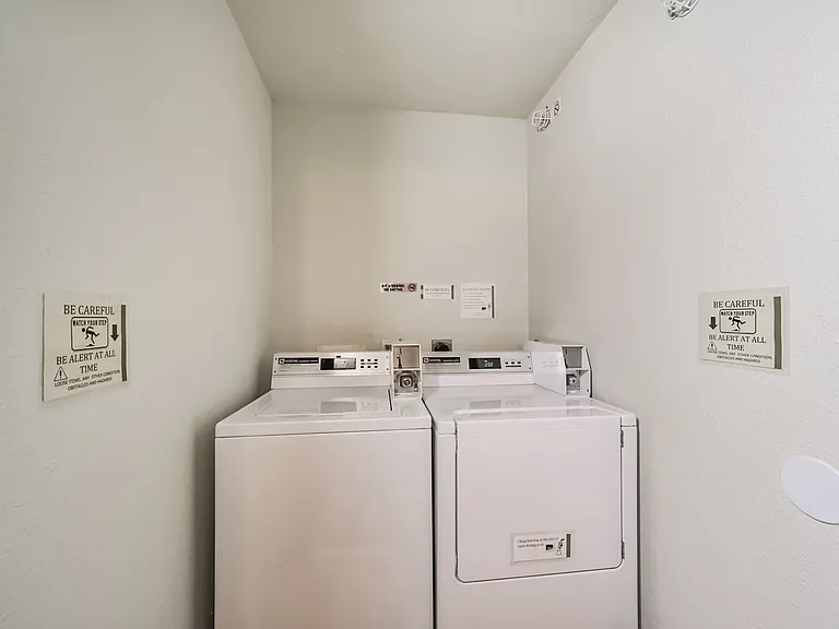 1025 Swanson St — Photo 21