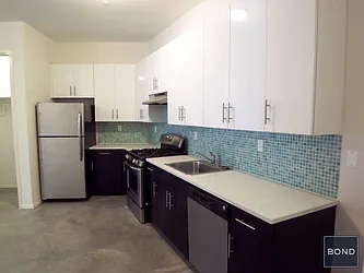 Rented by Bond New York