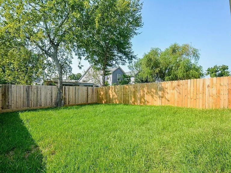 4358 Clover St #A — Photo 29