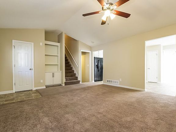 3rd image of 2850 Crystal Brooke Ln