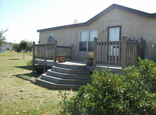 6835 Grace Ln, Sealy, TX 77474