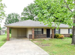 512 Carson Rd, Roland, OK 74954