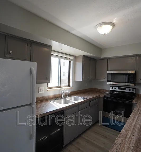 9499 W 56th Pl #3 — Photo 5