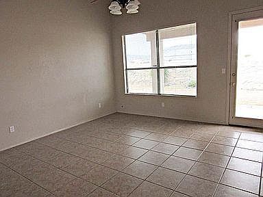 5th image of 10821 Walden Pond St