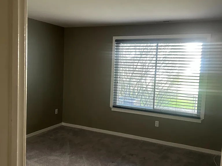 413 Gregorys Way — Photo 6