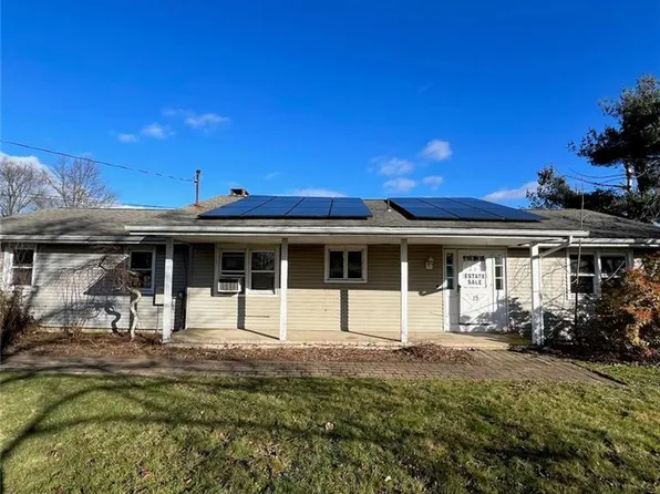 15 Surrey Drive, Brookfield, CT 06804