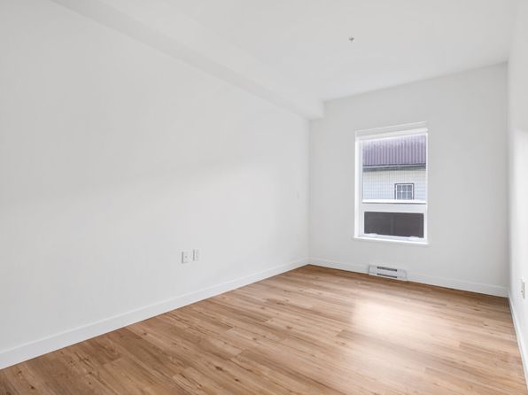 2 bedroom rental in Vancouver — photo 18