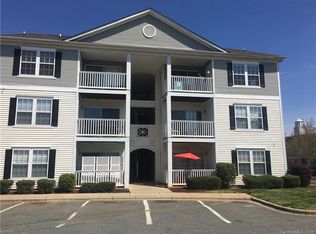 1166 Plaza Walk Dr, Charlotte, NC