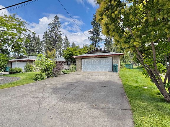 3rd image of 2707 W Fairway Dr