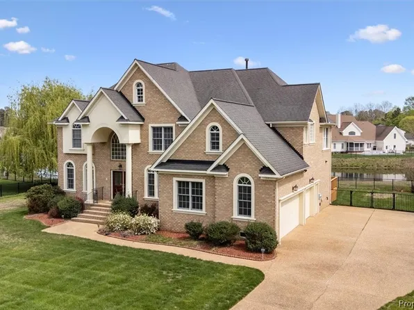 37 Wornom Farm Rd, Poquoson, VA 23662