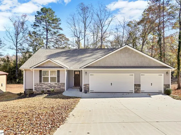 3 S Songbird Ln, Travelers Rest, SC 29690