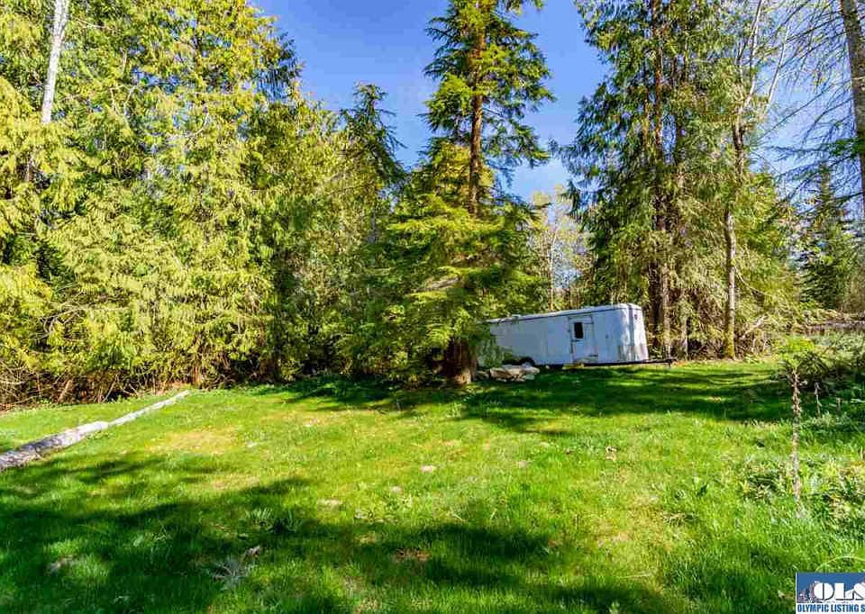 1st image of 144 W Bachelor Rock Dr