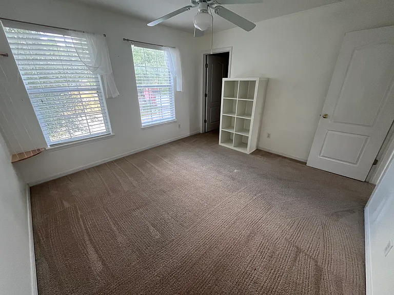 1024 Sandy Ridge Dr — Photo 21