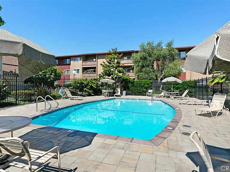 12200 Montecito Rd #F105 — Photo 26