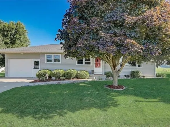 8890 County Road Y, Sauk City, WI 53583