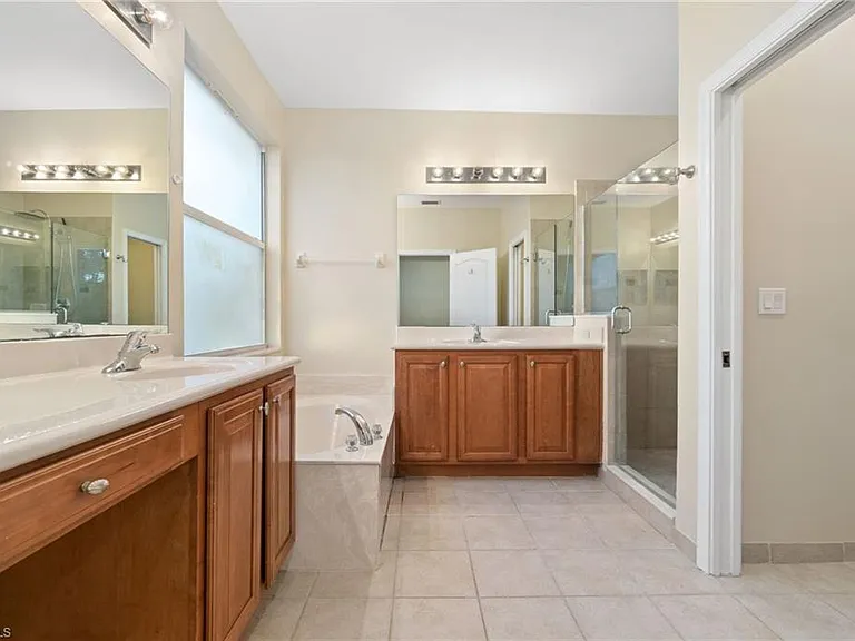 7009 Romana Way #1605 — Photo 12