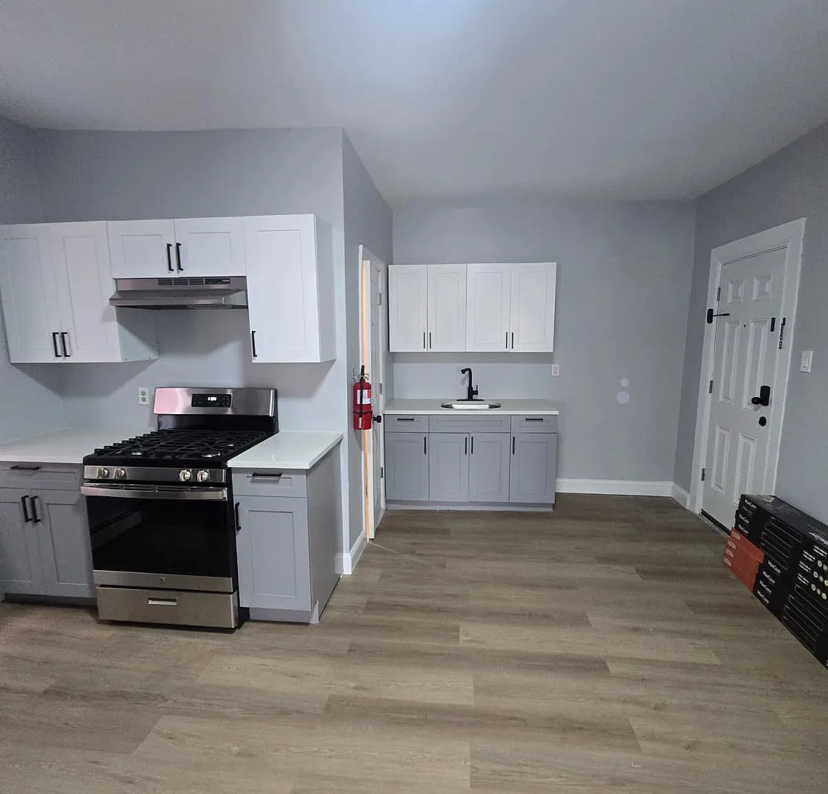 2 bed, $2,000 — Photo 1