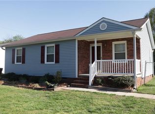 3908 Holts Chapel Rd, Greensboro, NC 27401