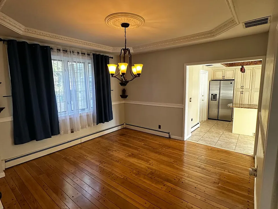 79 Francisco Ave