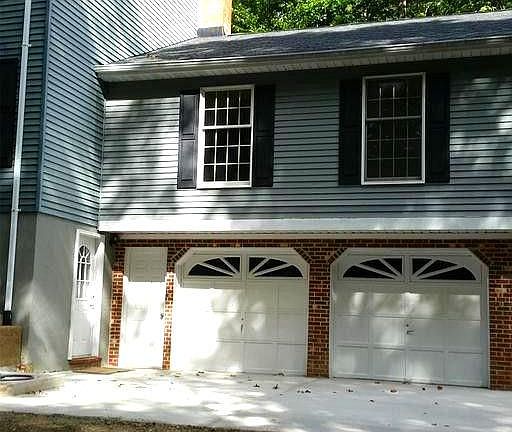4th image of 97 Longwood Dr