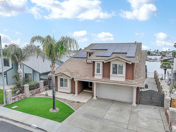2nd image of 4761 Clipper Dr