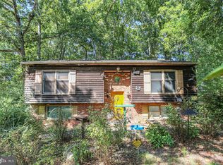 207 Durham Dr, Fredericksburg, VA 22407