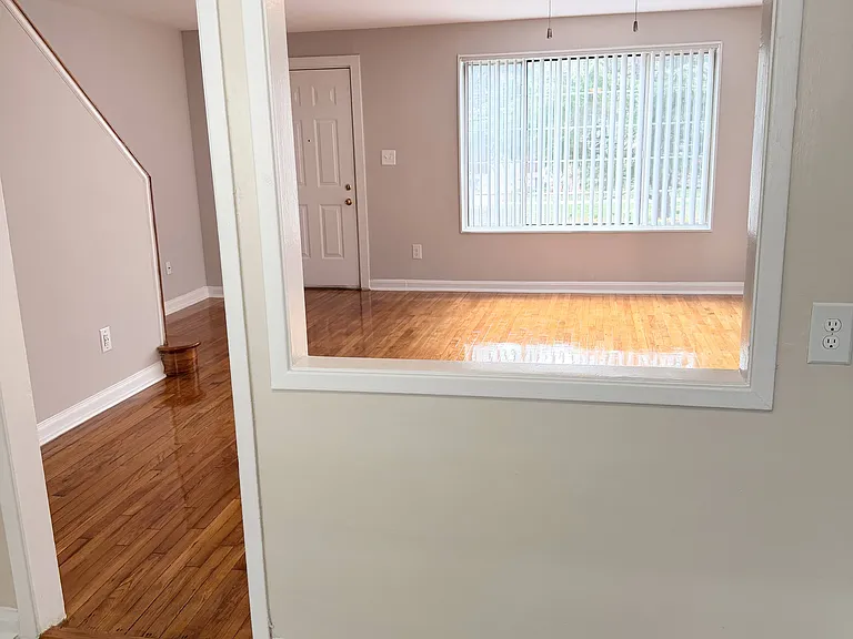 Brookville Townhomes — Photo 9
