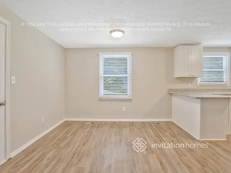6860 Cainwood Dr — Photo 11