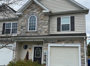1256 Emilys Ct, Greencastle, PA