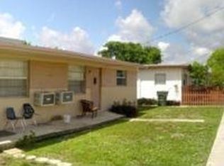 119 NW 3rd St, Hallandale Beach, FL 33009