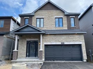 186 Lynn Coulter St, Ottawa, ON K2J 7B9