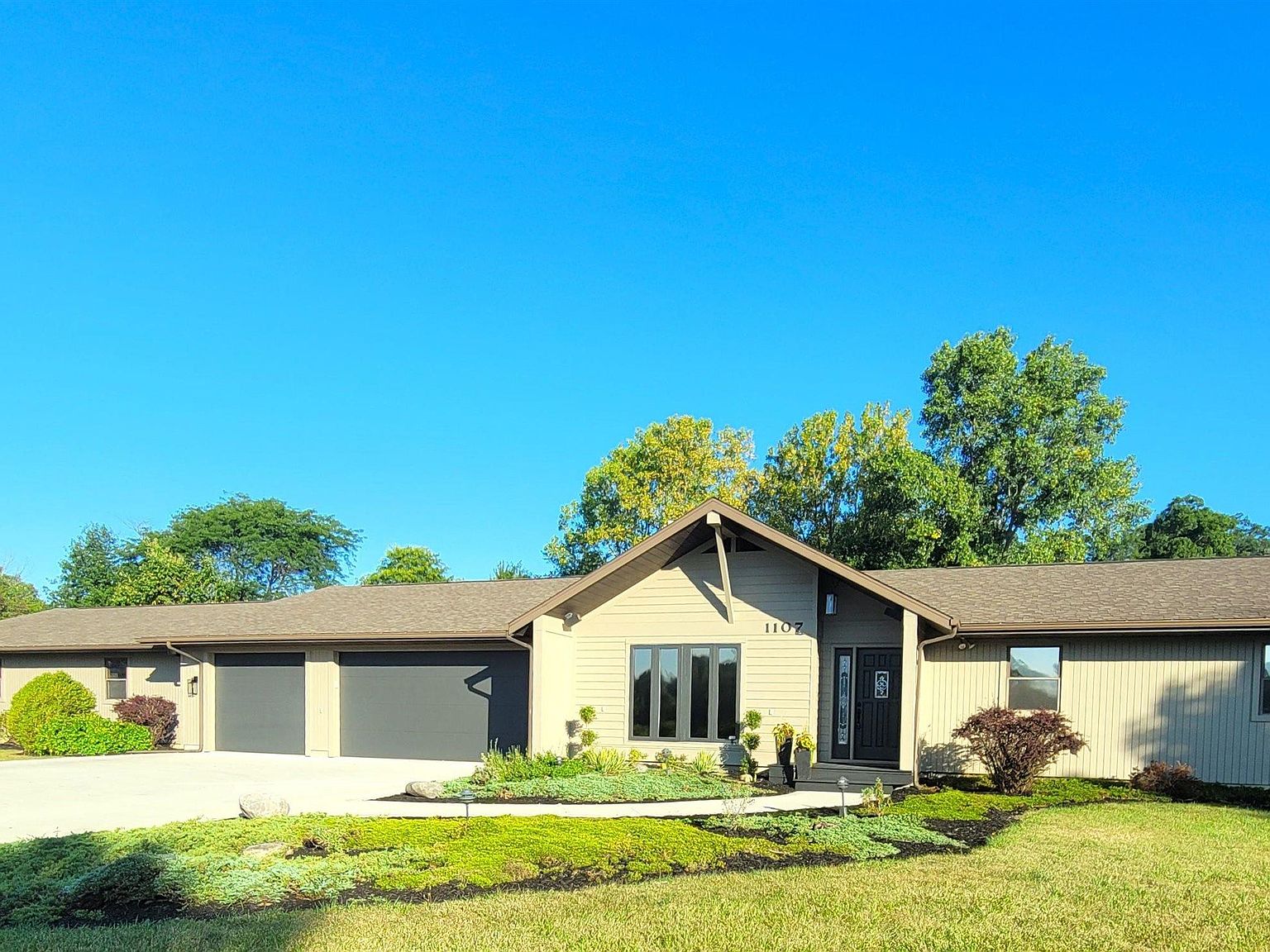 1107 Windward Ct, Fort Wayne, IN 46845 Zillow