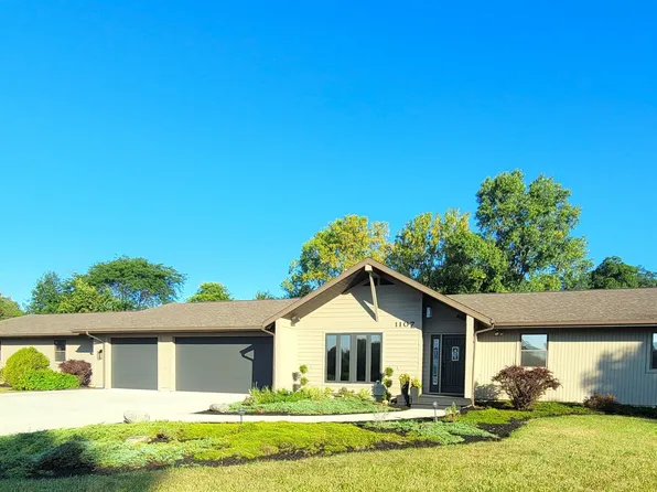 1107 Windward Ct, Fort Wayne, IN 46845