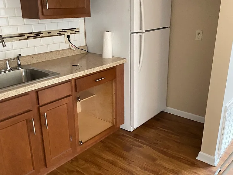 7045 Montgomery Rd #5 — Photo 2