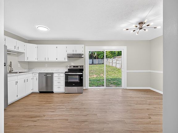 3rd image of 25 Westgate Rd