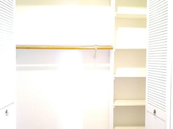 5th image of 7612 Park Ave #601