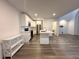 16 West Ave S