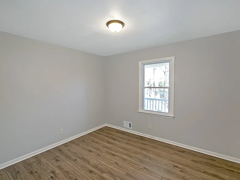 145 Billy Ln — Photo 3